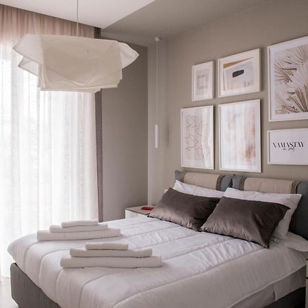 Leflole Residence B&B Naples Extérieur photo